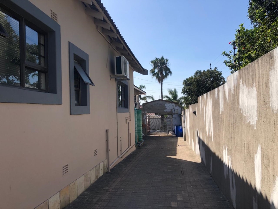 2 Bedroom Property for Sale in Berea Eastern Cape